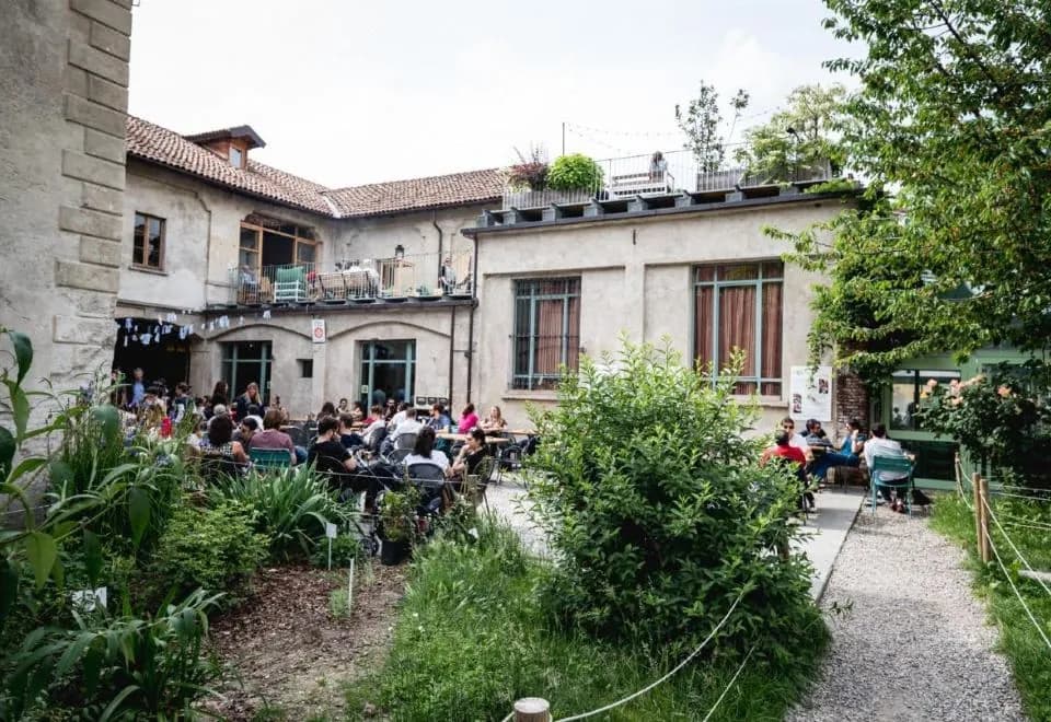 Un Posto a Milano