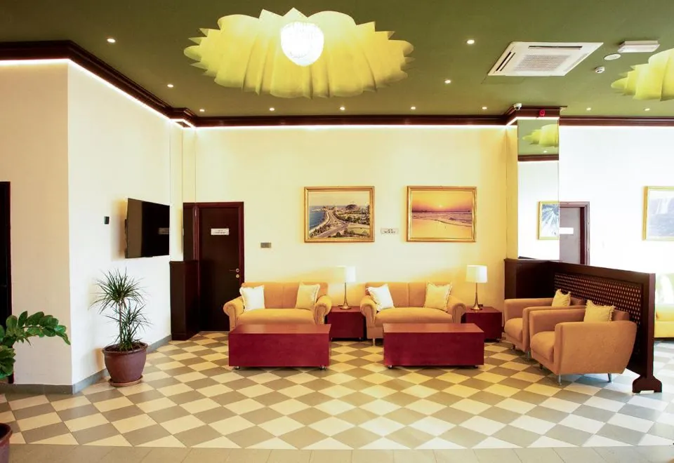 Al Shorouq Hotel Apartments