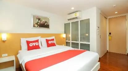 OYO 225 Premier Place Bangkok