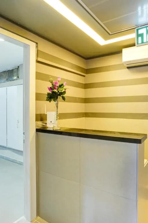 Dizengoff Inn Apartments