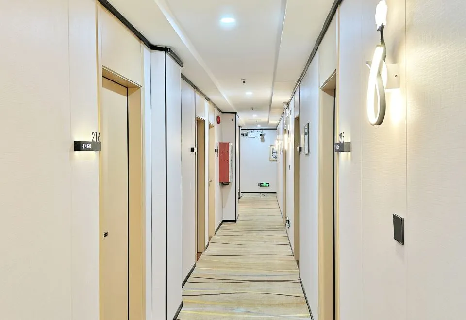 Yueyang Hostel
