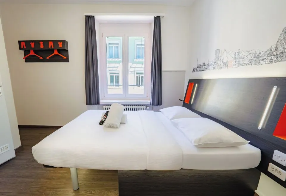 EasyHotel Zürich Limmatplatz