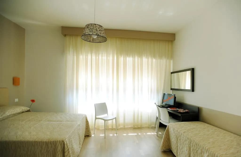 Honey Rooms