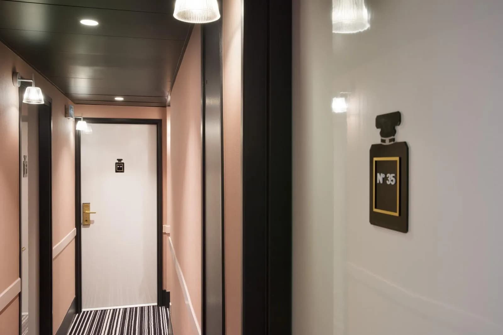 Hôtel Pastel Paris