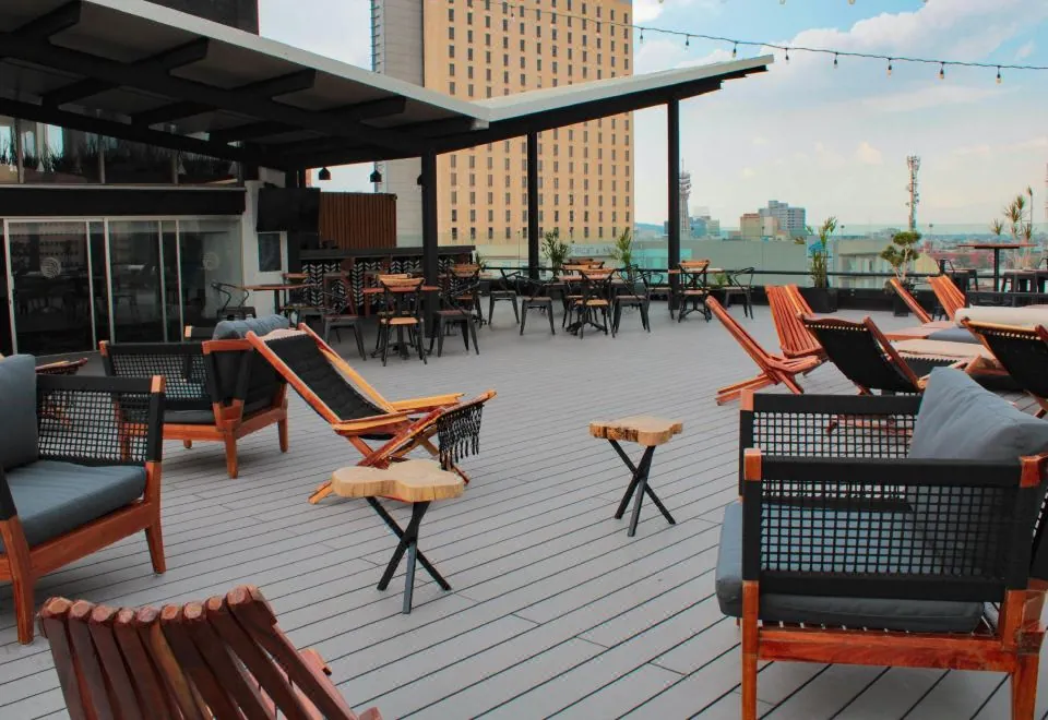Hotel B Urban