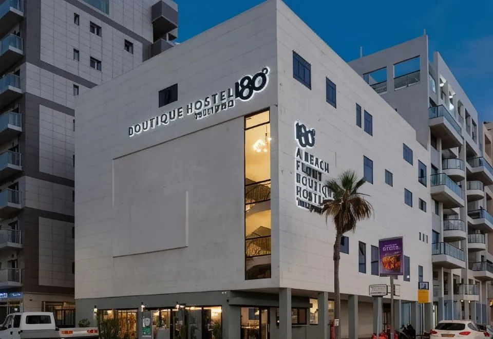 180 Boutique Hostel