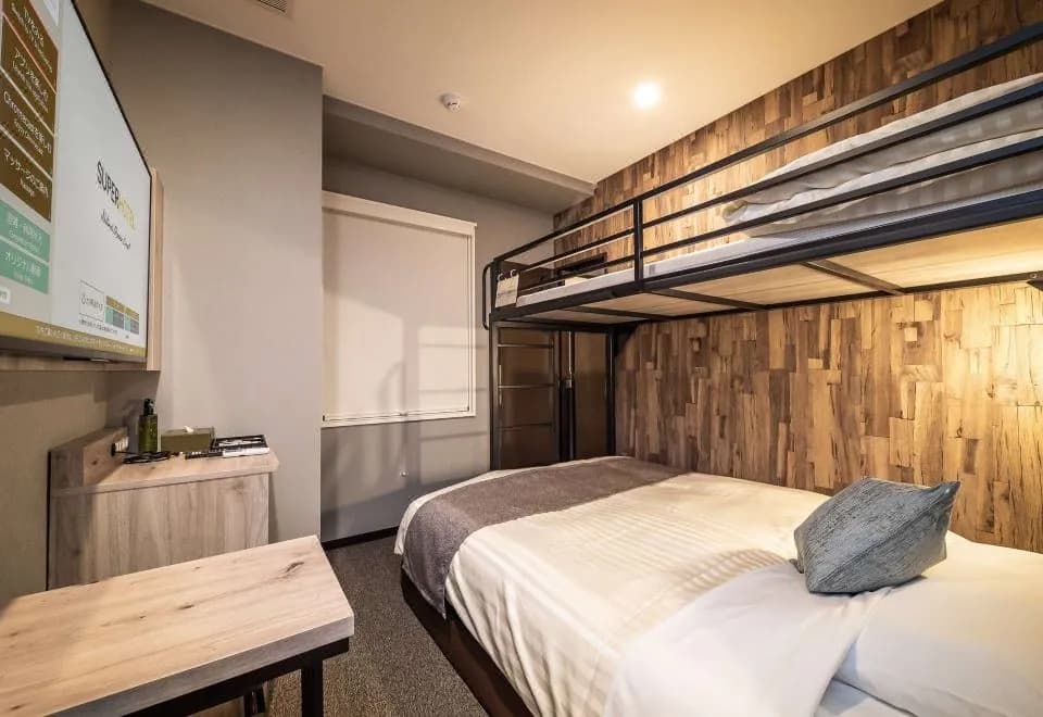 Super Hotel Premier Namba Shinsaibashi Tennenonsen