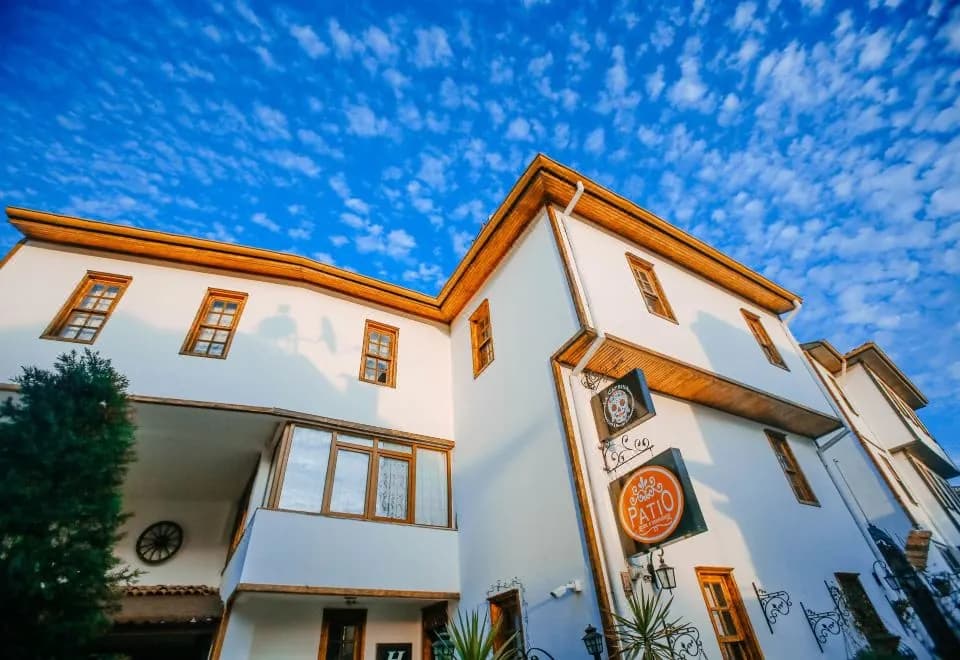 Patio Hotel