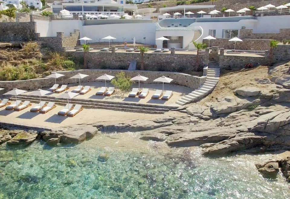 Anax Resort and Spa