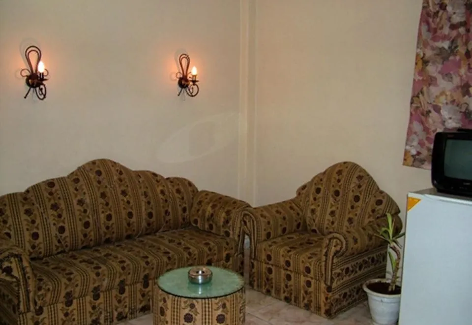Orchida St. George Hotel
