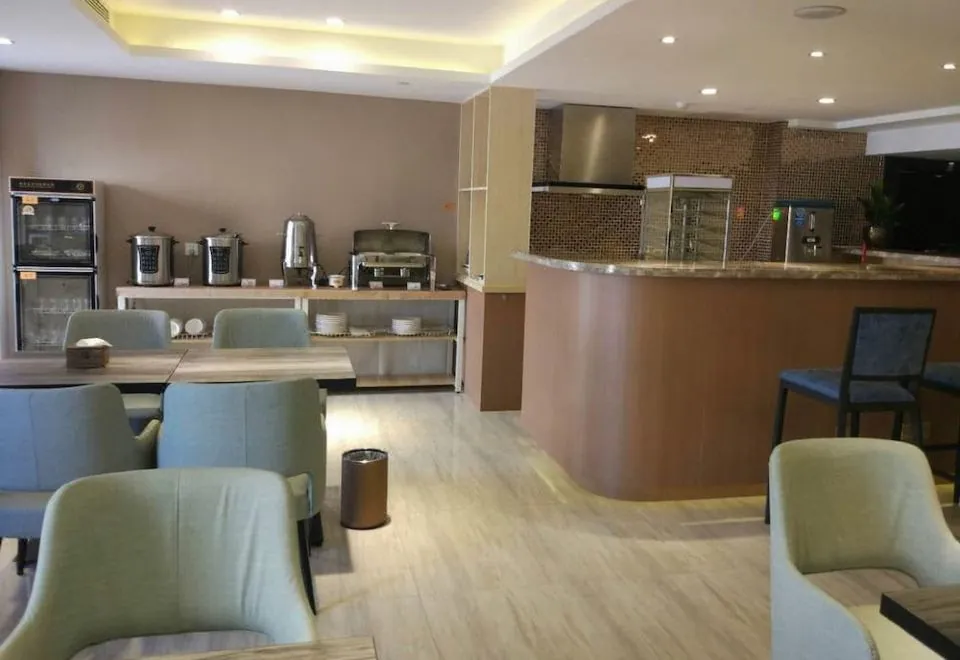 Lavande Hotel (Guangzhou Huangpu East Road, Wenchong Metro Station)