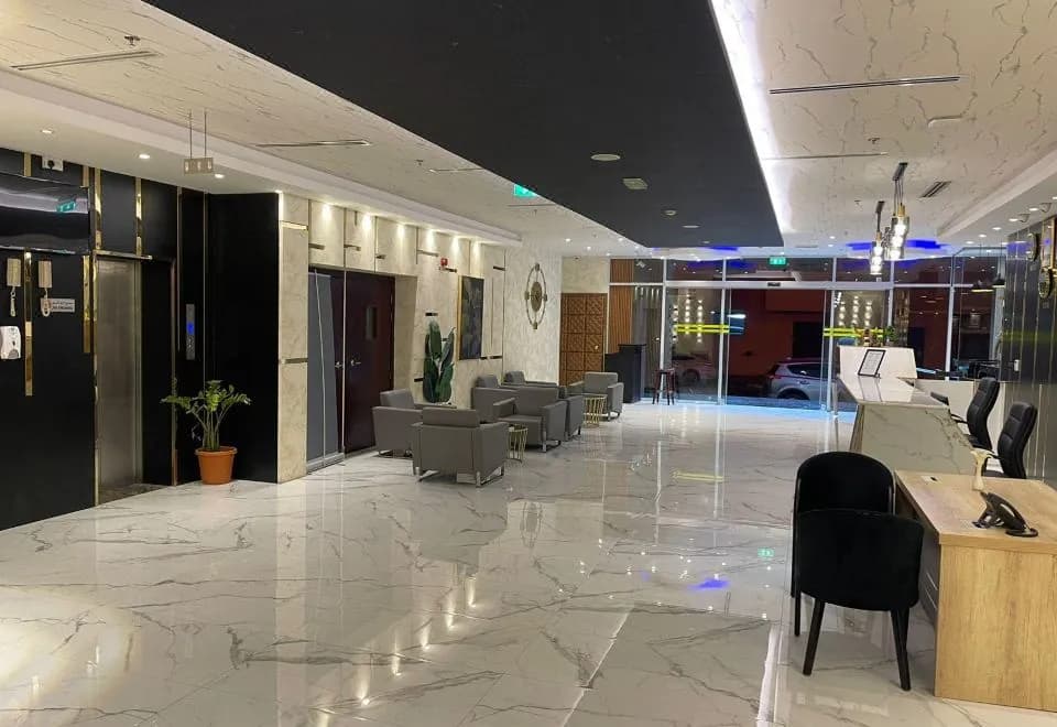 Raha Grand Hotel