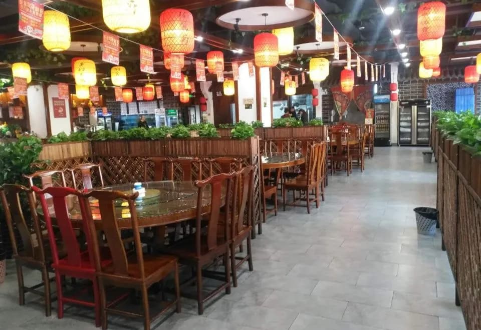 Zhangjiajie Fulante Fengwan Business Hotel