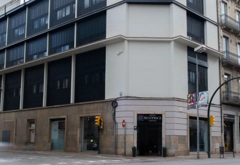 Hotel Bestprice Girona