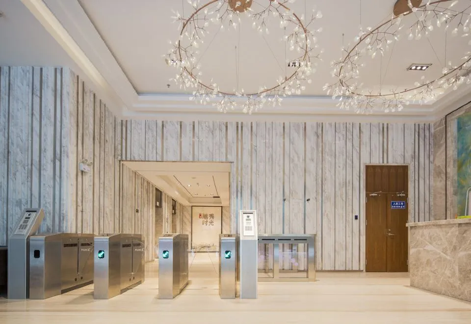Boke Shijai Boutique Apartment (Guangzhou Beijing Road Pedestrian Street Yuexiu Shiguang)