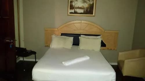 Legacy Guest Lodge