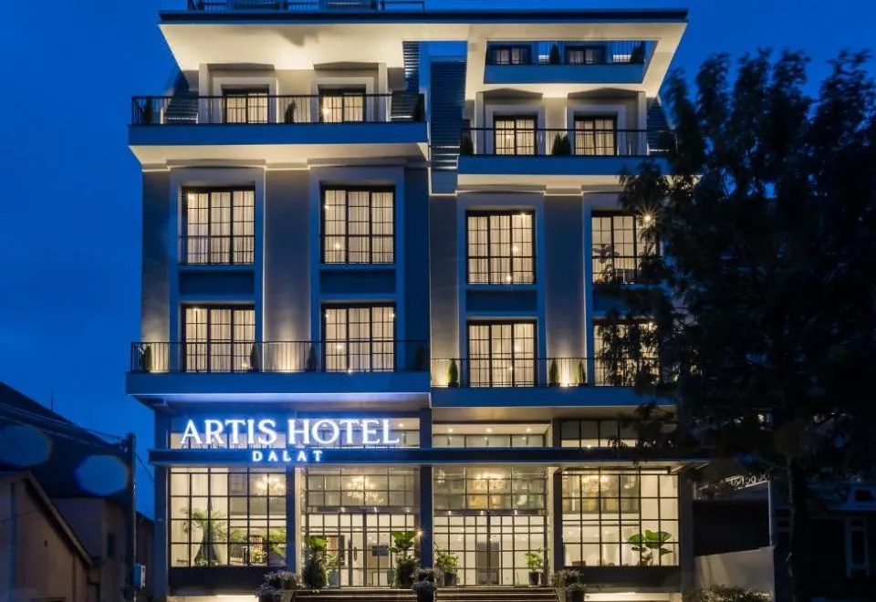 Artis Hotel Dalat