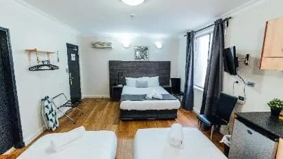 Uno Hotel Sydney