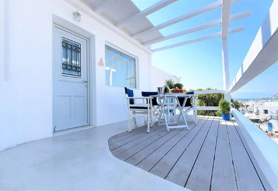Melesios Mykonos Town Studios