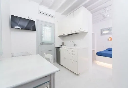 Melesios Mykonos Town Studios