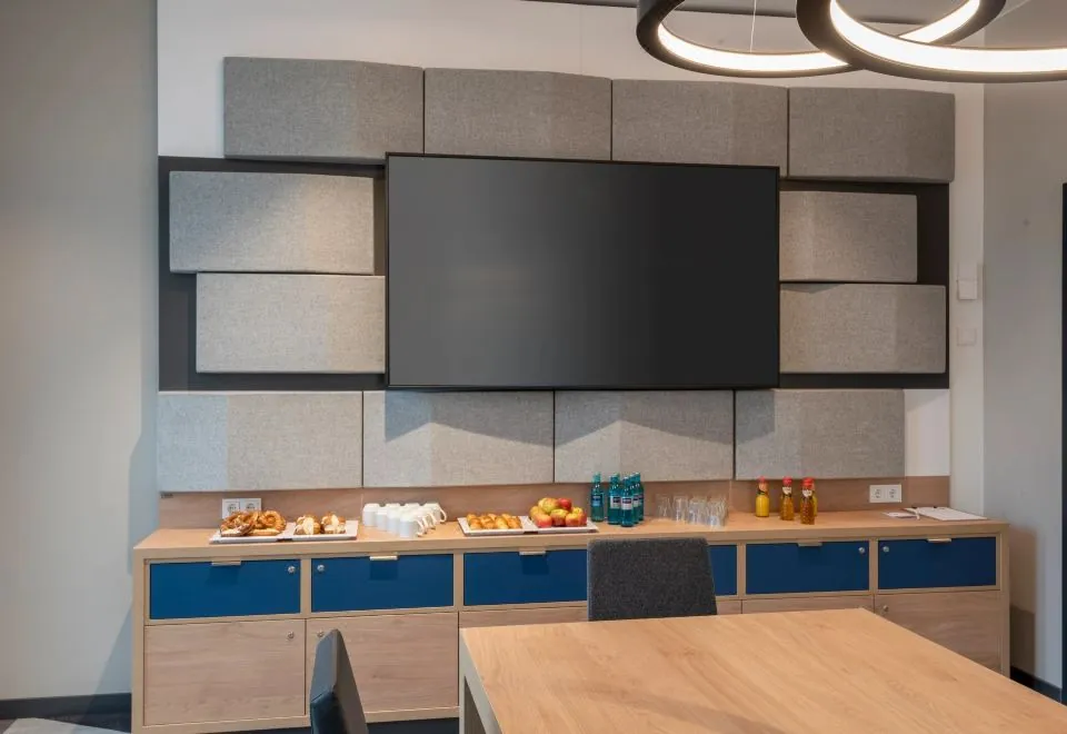 Holiday Inn Express - Munich North, an IHG Hotel