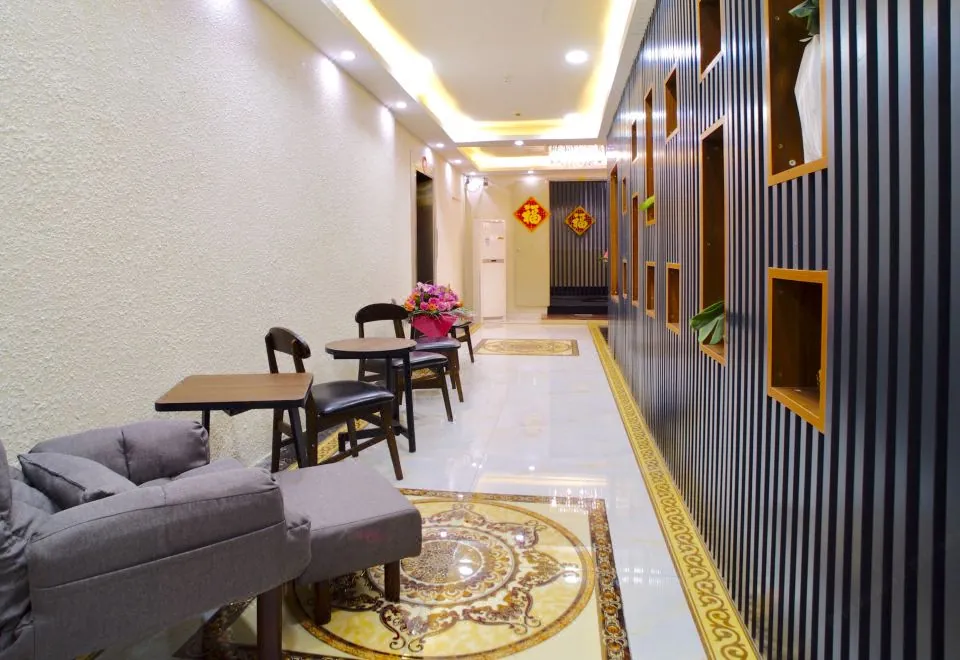 Zhiying · Star Travel Hotel (Guangzhou Wuyang Cun Subway Station)