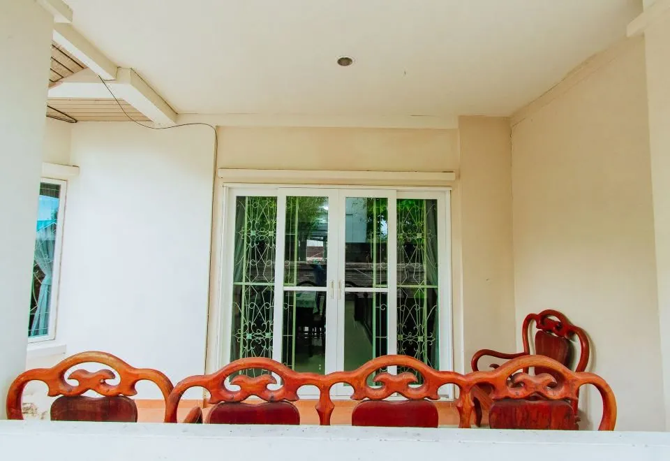 Captivating 3-Bed Villa in Muang Pattaya