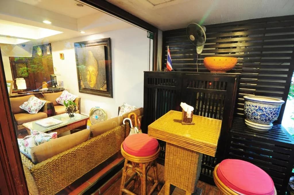 Baan Sukhumvit Soi 20
