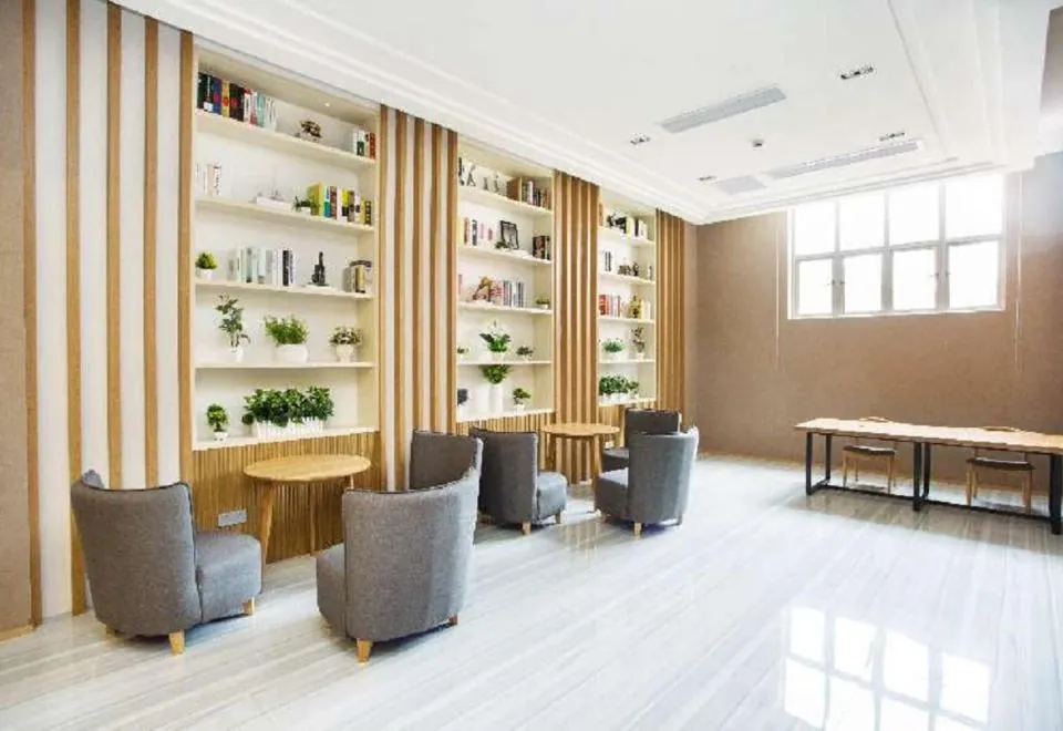 Qingshe Hotel