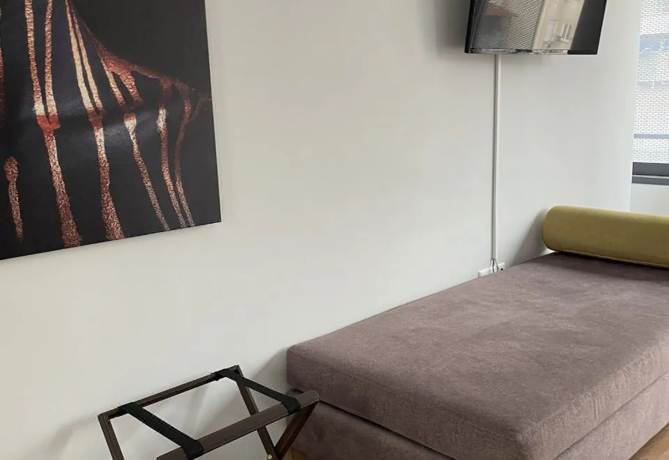Iasonos Suites