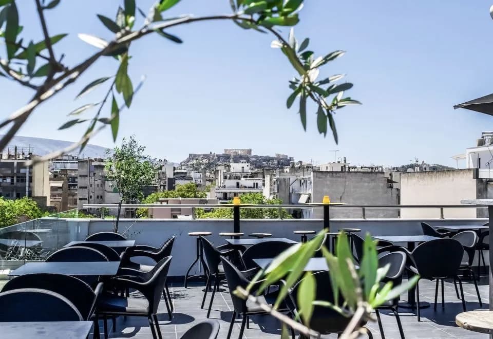 Iasonos Suites