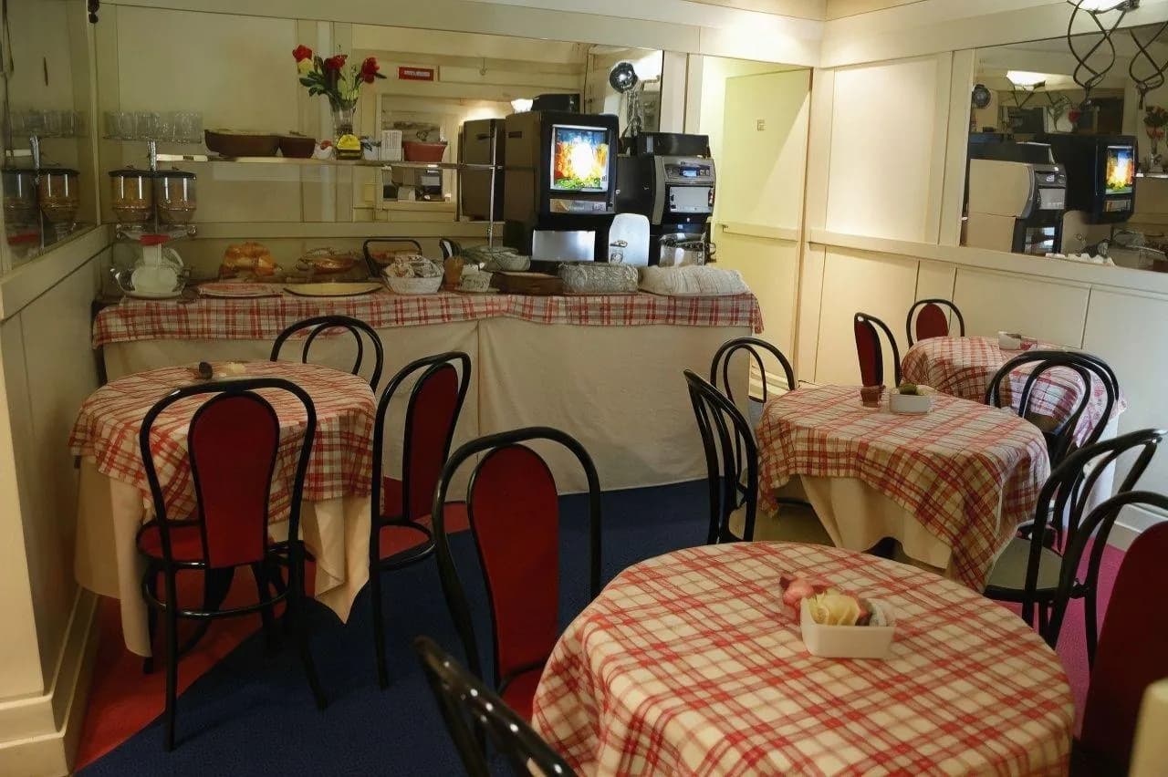 Hotel Deco