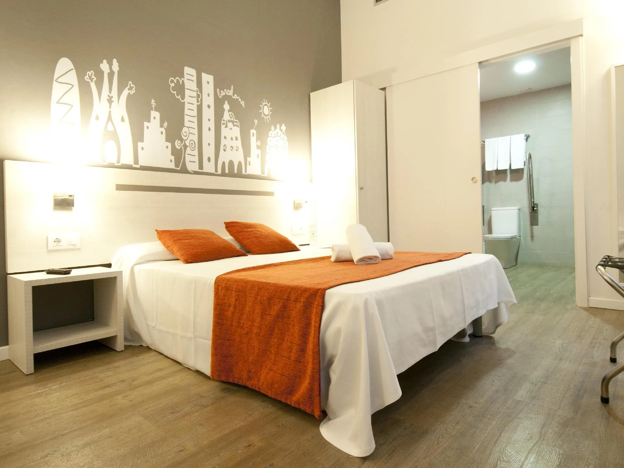 Hostal Live Barcelona 2