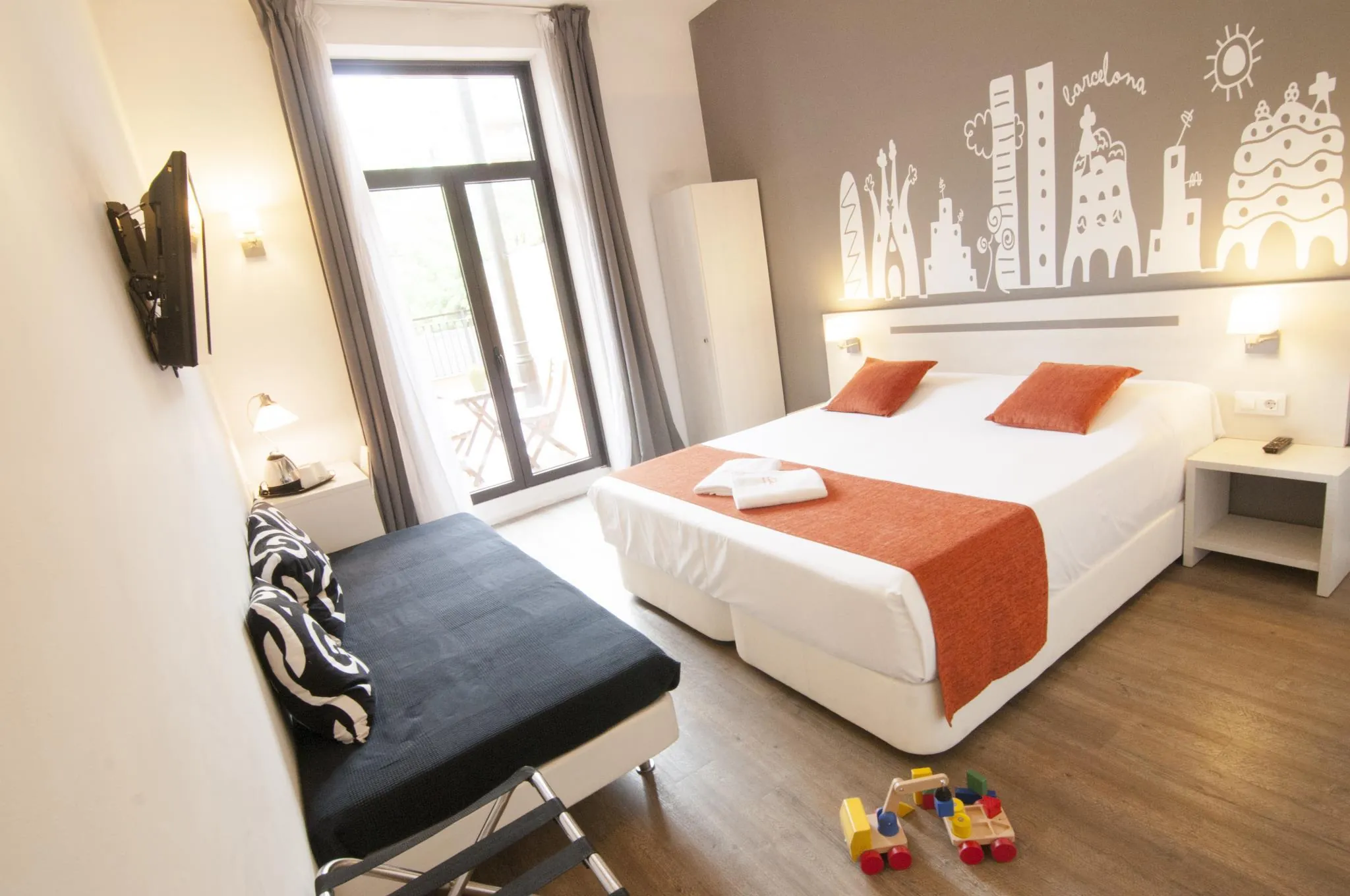 Hostal Live Barcelona 2