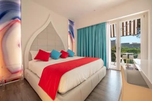 Diamond Suite