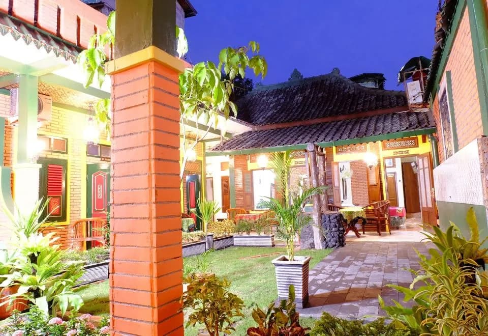 Kampoeng Djawa Hotel