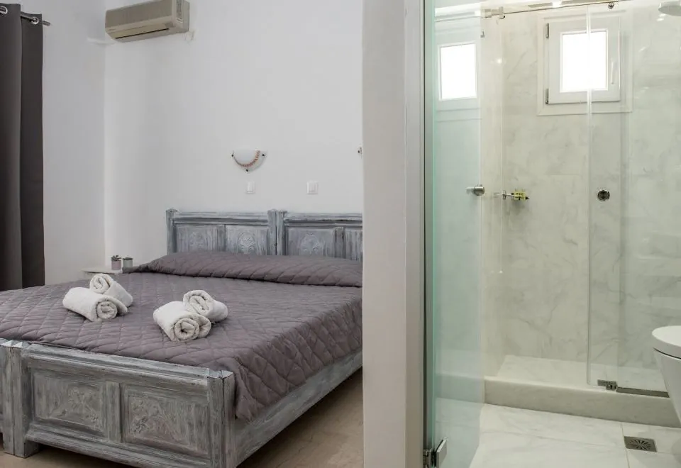 Cyclades Hotel