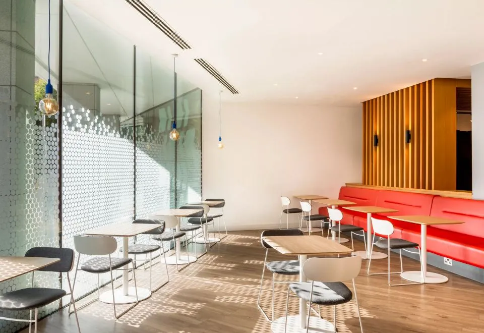 Holiday Inn Express Dublin City Centre, an IHG Hotel