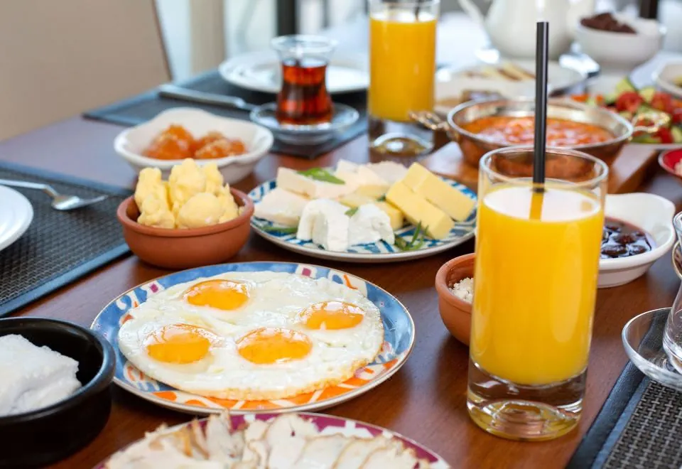 Ezdan Hotel, Residences