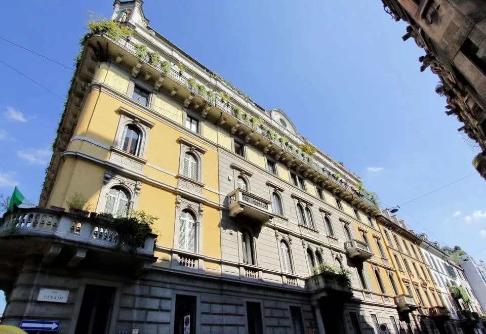 Vico Fashion District