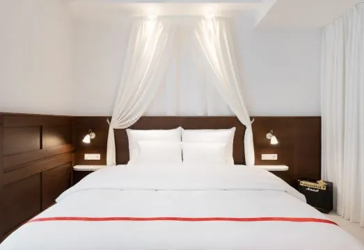 Ruby Rosi Hotel Munich