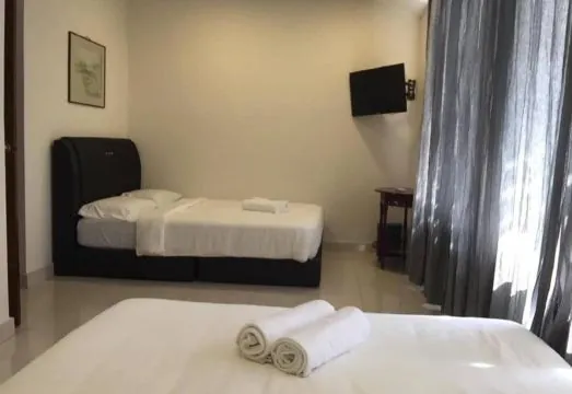 Fki International Hotel