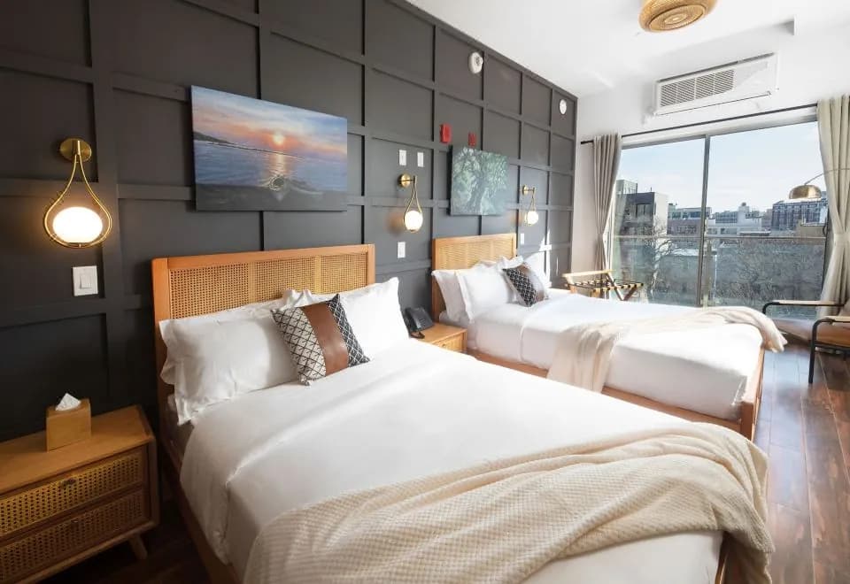 The Modernist Hotel