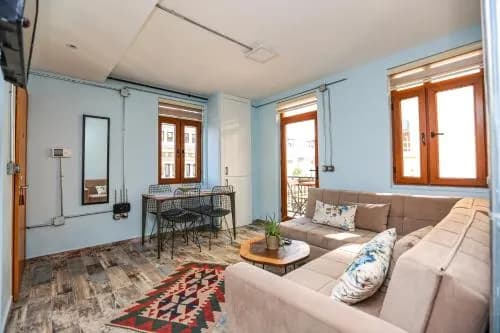 No 8 Galata