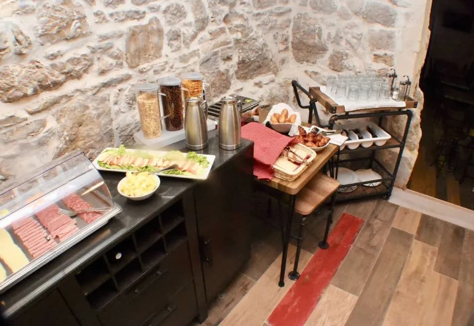 Heritage Palace Varos - Mag Quaint & Elegant Boutique Hotels