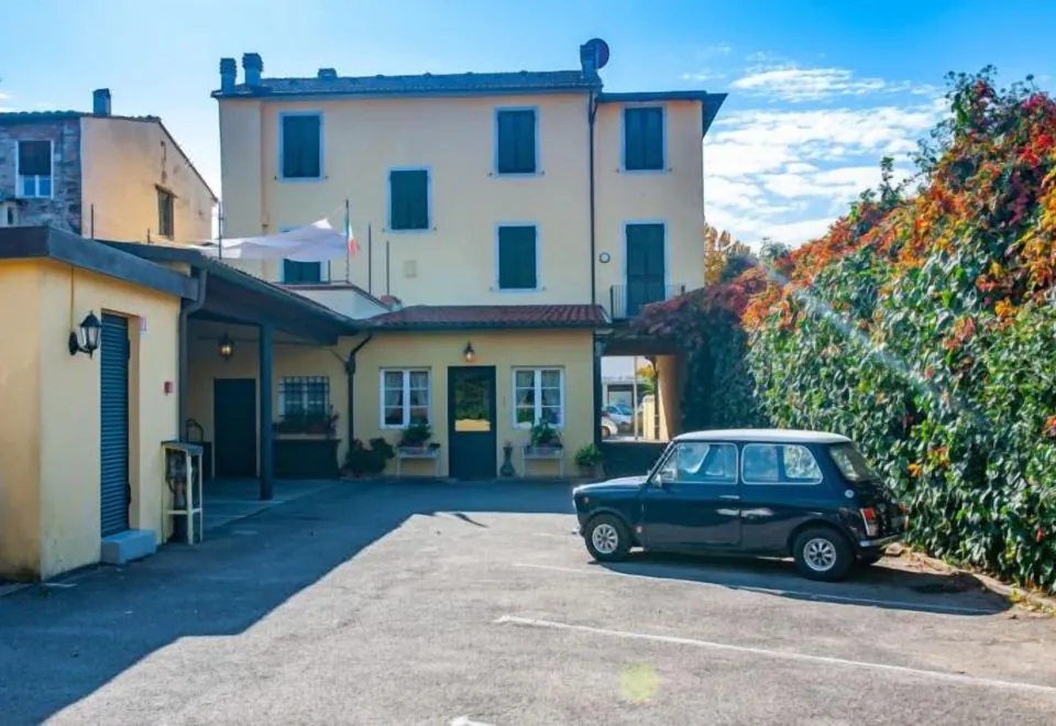 Hotel Melecchi
