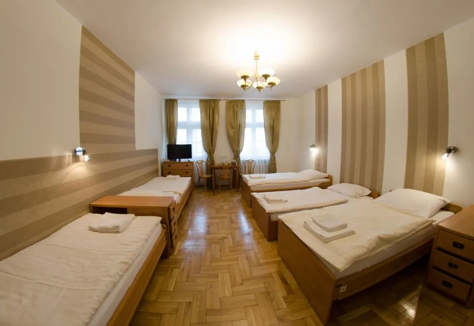 Brama Hostel