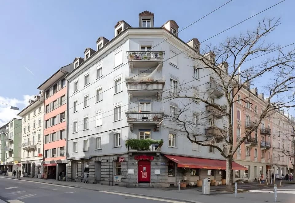 Swiss Star Longstreet - Contactless Self Check-IN