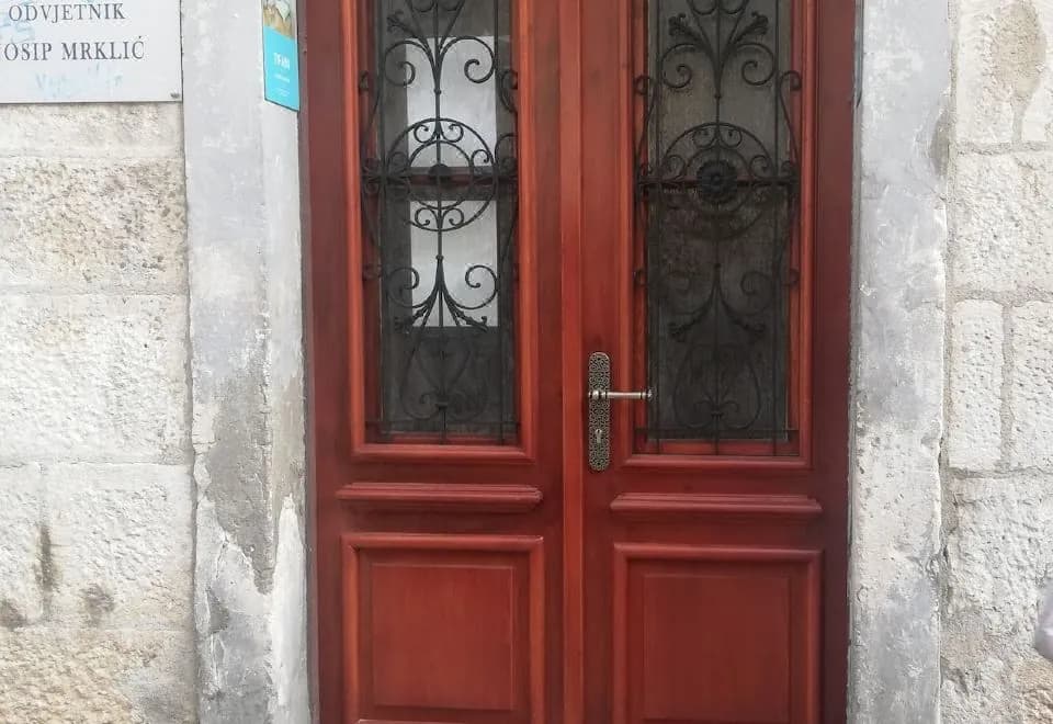 Tifani Luxury Rooms 2