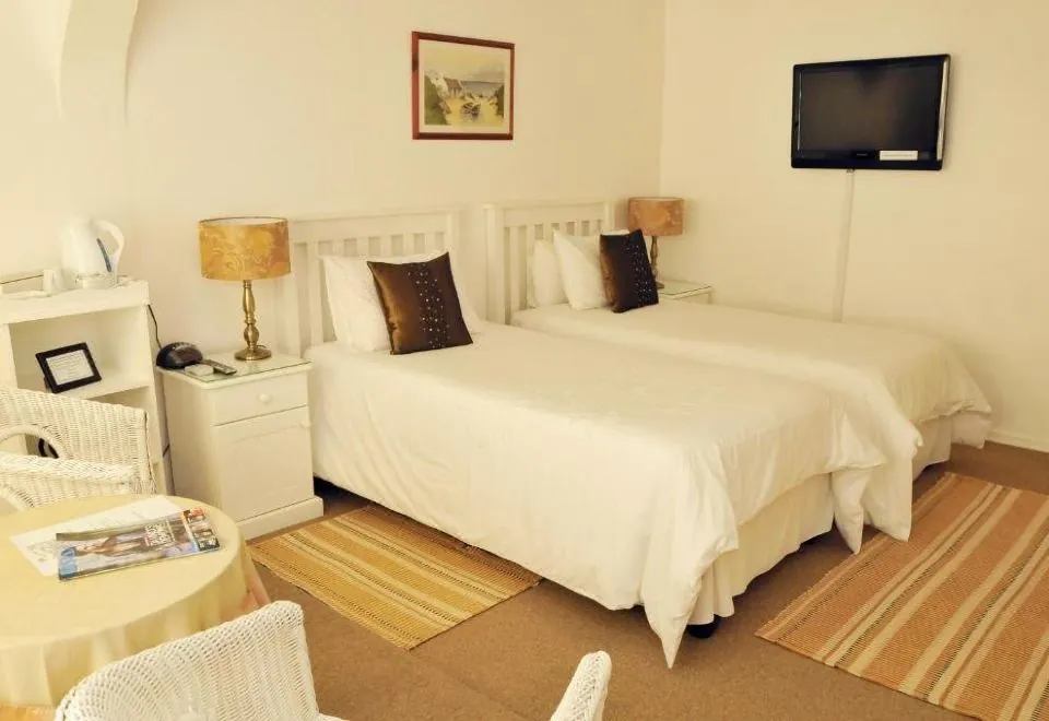Caxton Manor B&B